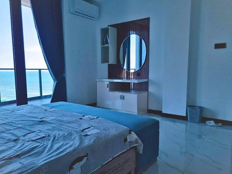 Cozy Beachfront 3-Bedroom Apartment In City Centre Colombo