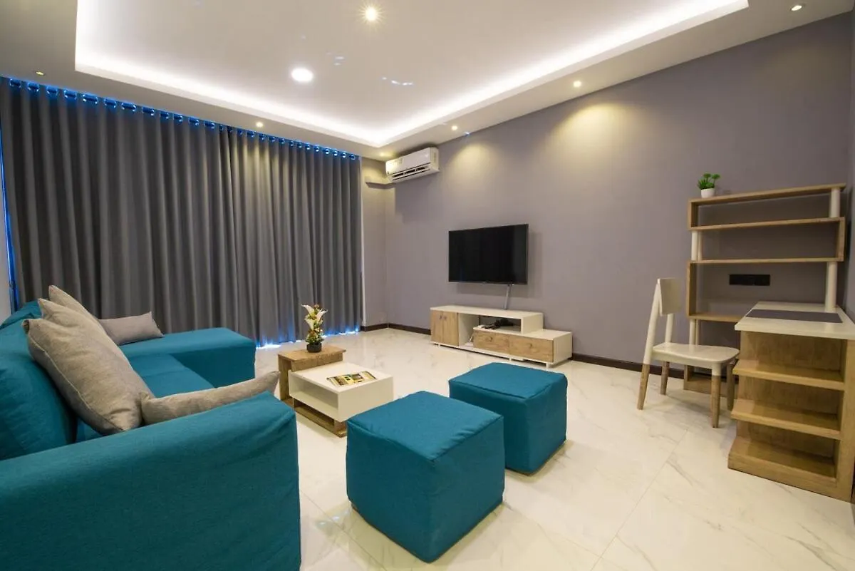 Cozy Beachfront 3-Bedroom Apartment In City Centre Kolombo Šrí Lanka