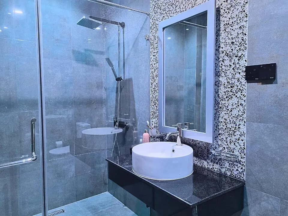 Cozy Beachfront 3-Bedroom Apartment In City Centre Kolombo Šrí Lanka